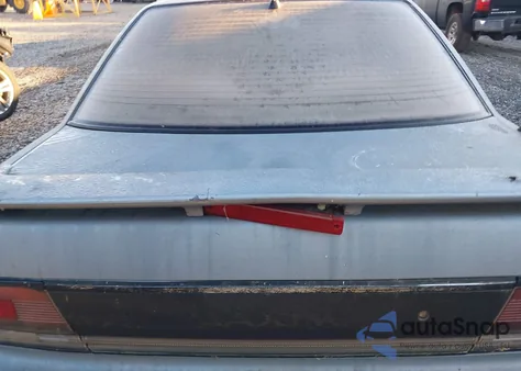 1991 Nissan Maxima из США, поврежденный, VIN JN1HJ01PXMT576102